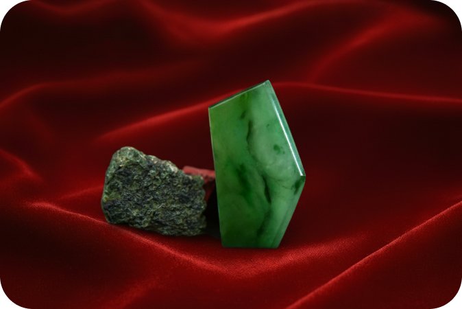 Moldavite stone